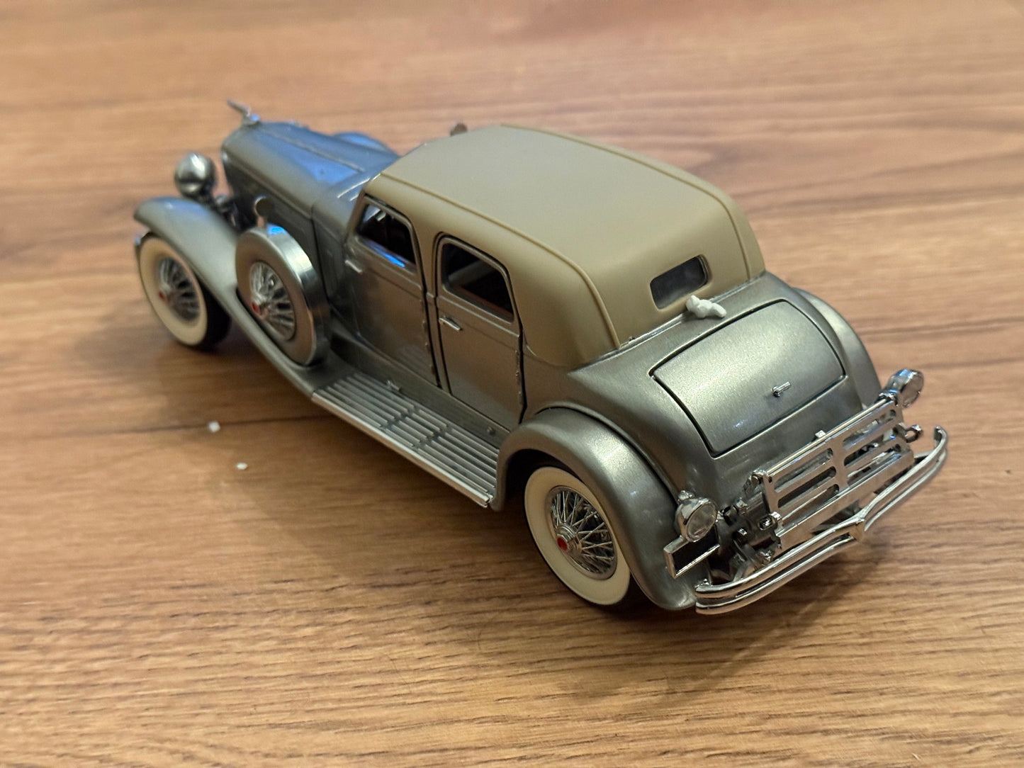 Franklin Mint: 1:24 1933 Duesenberg SJ 'Twenty Grand'