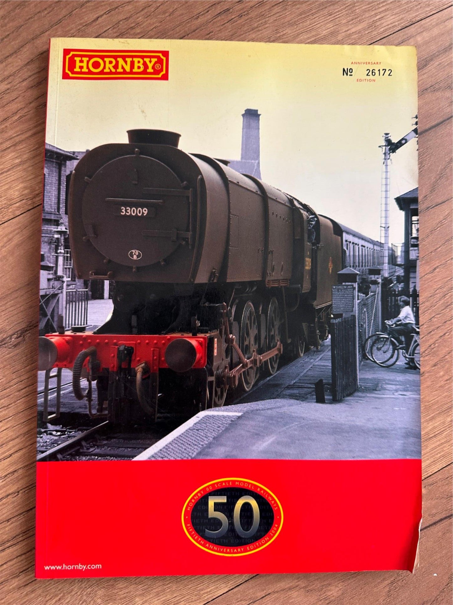 Hornby OO Gauge Catalogue - 50th Anniversary Edition (2004). No 26172