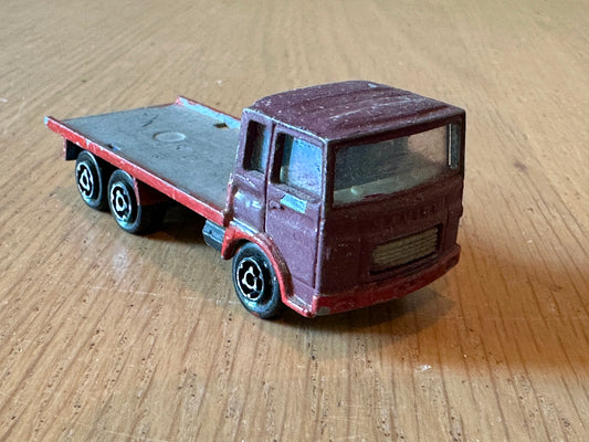 Diecast Majorette Renault Saviem. Possibly repainted.