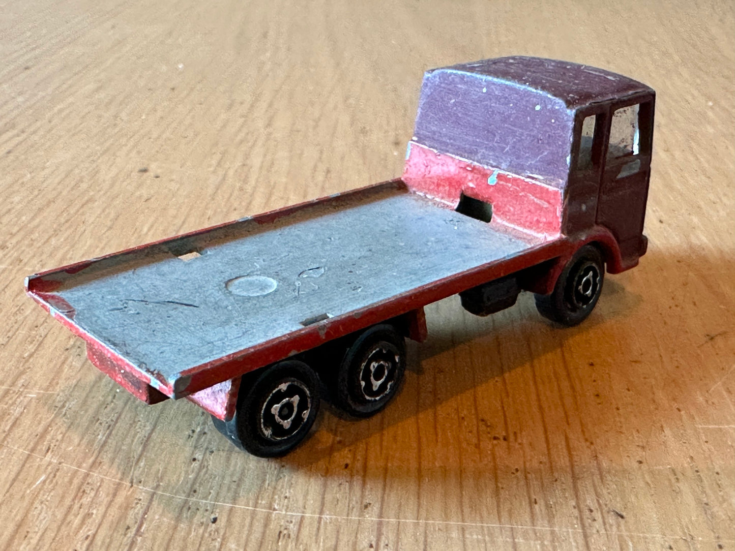 Diecast Majorette Renault Saviem. Possibly repainted.