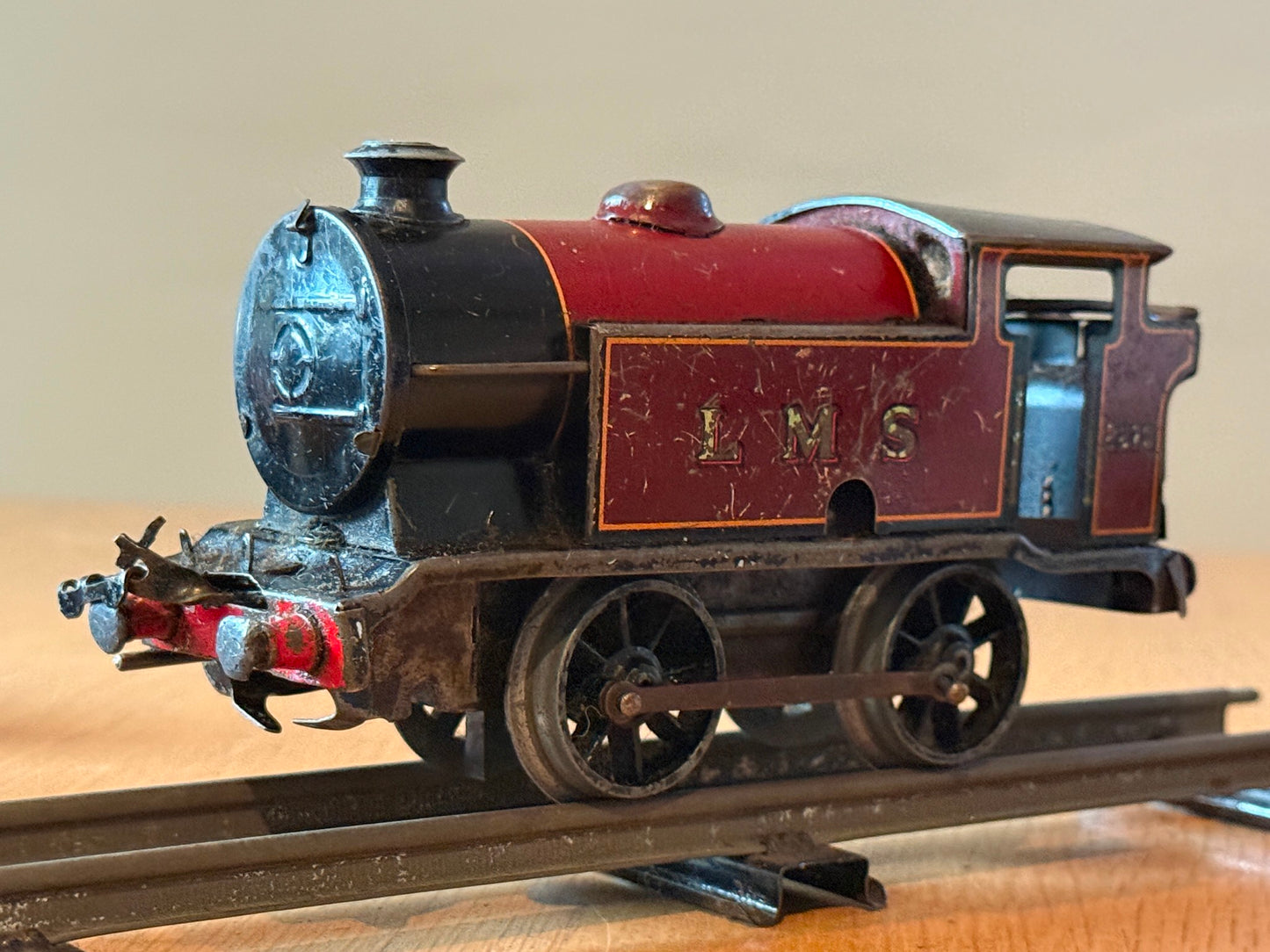 Hornby 0 Gauge Clockwork LMS Engine - Tested and working, no key.
