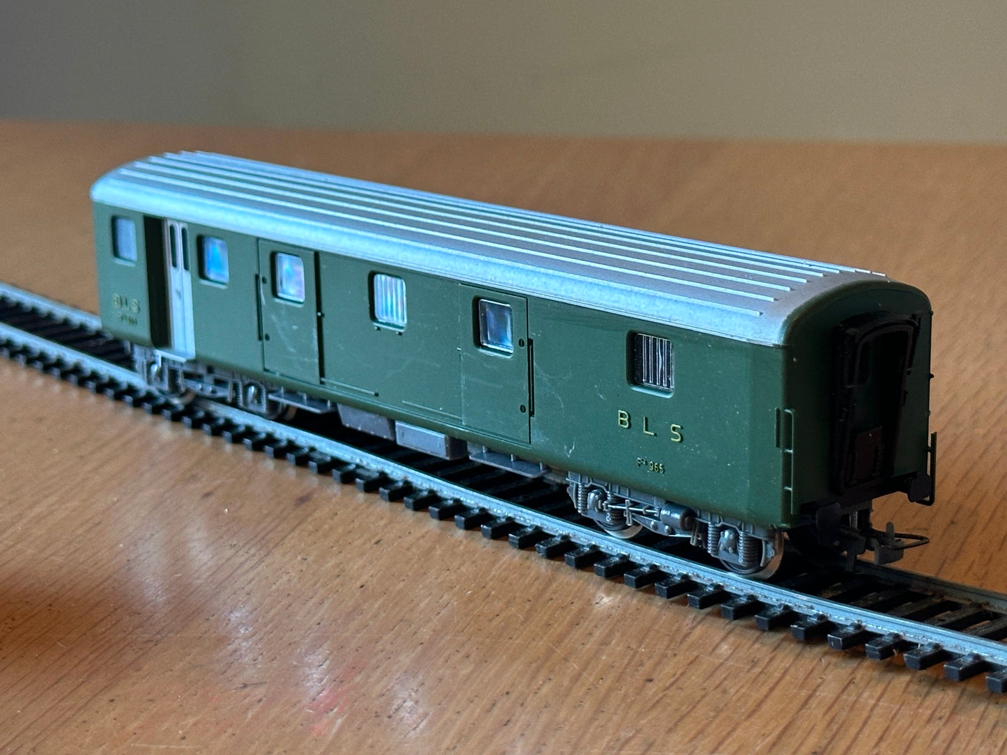 1950s HO Scale Kleinbahn Toy Train BLS Parcels Wagon SBB F4 965 No 382