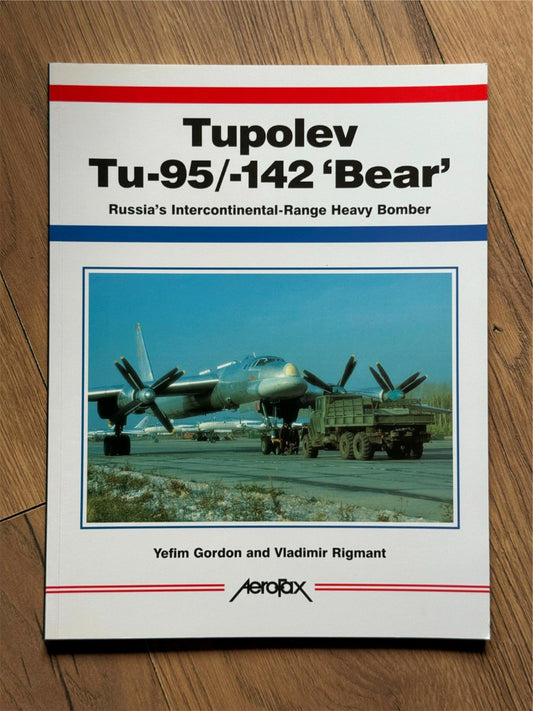 Aerofax Book - Tupolev Tu-95/-142 'Bear'
