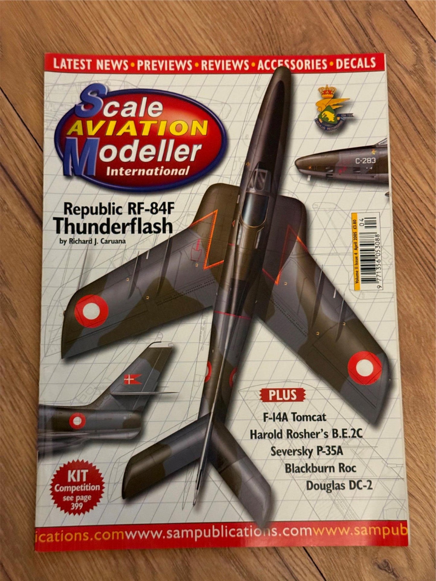 Scale Aviation Modeller International Magazine - April 2005 - RThunderflash