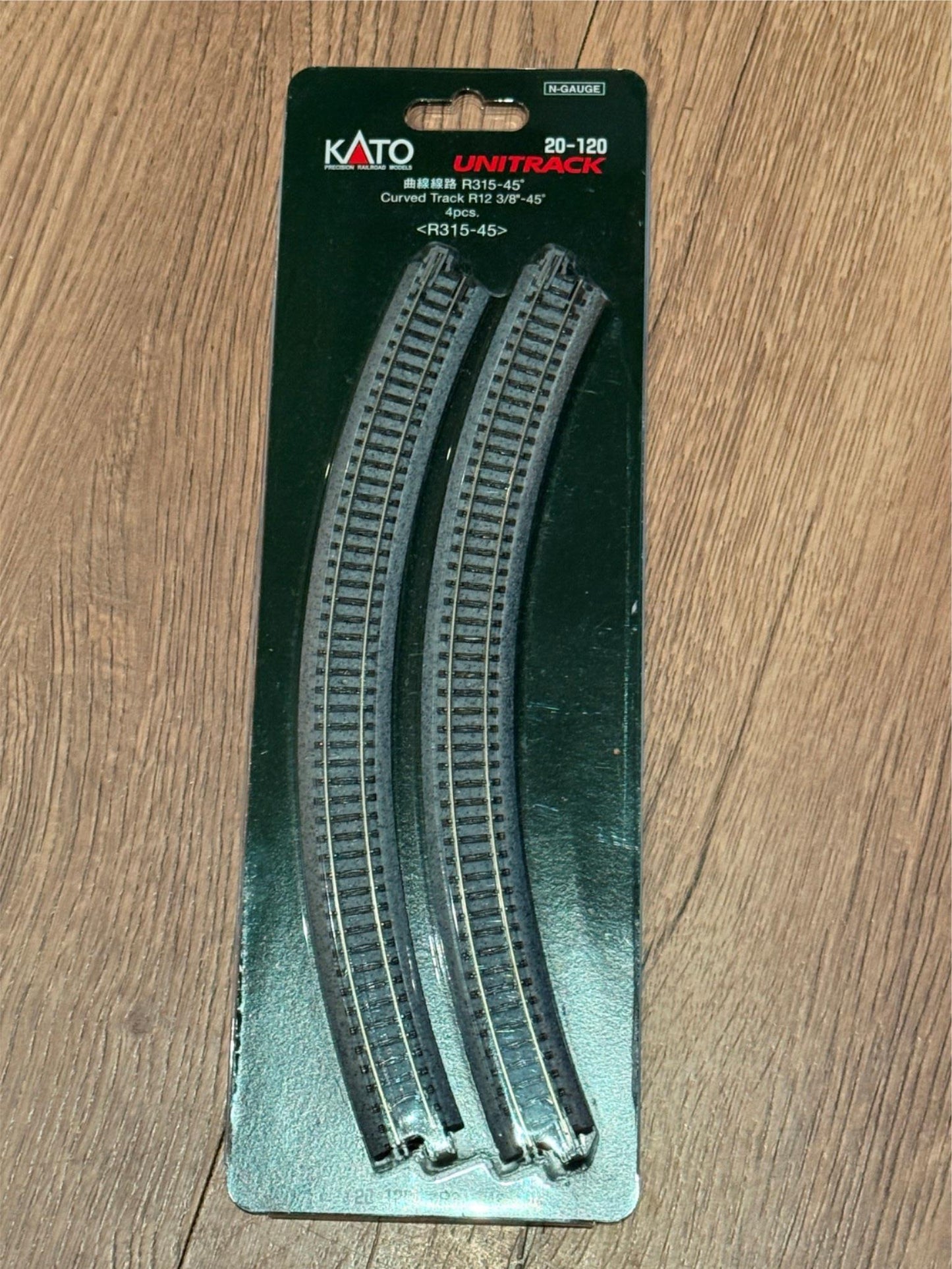 Kato Unitrack 20-120 Curved Track R12 R315-45 - N Gauge