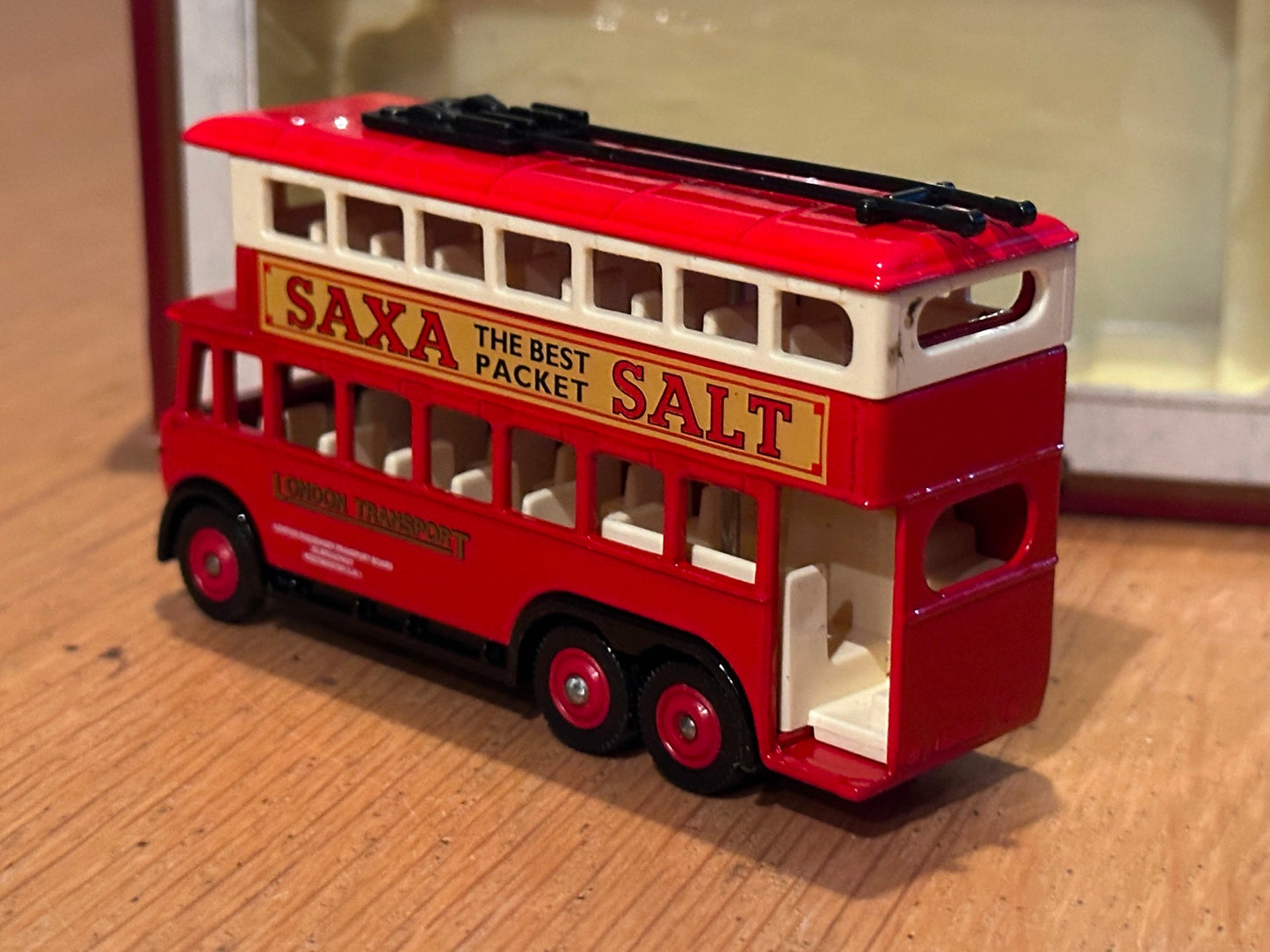 Days Gone Premier - 41006 Saxa Salt 1928 Karrier E6 Trolley Bus