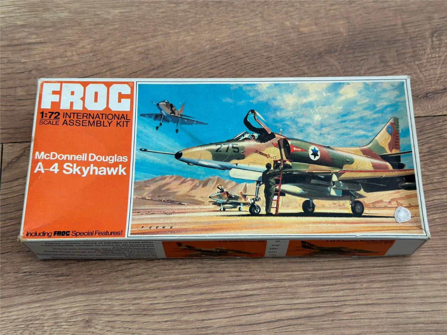 Frog Model Kit - 1:72 McDonnell Douglass A-4 Skyhawk Plan