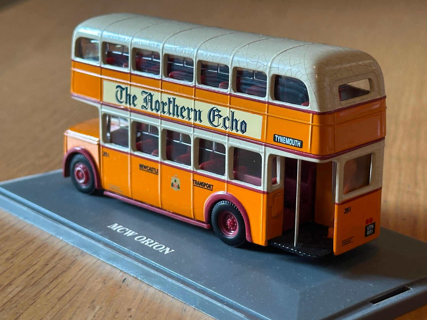 Corgi Original Omnibus 97944 - 1:76 Leyland PD2 Newcastle Corporation Tynemouth