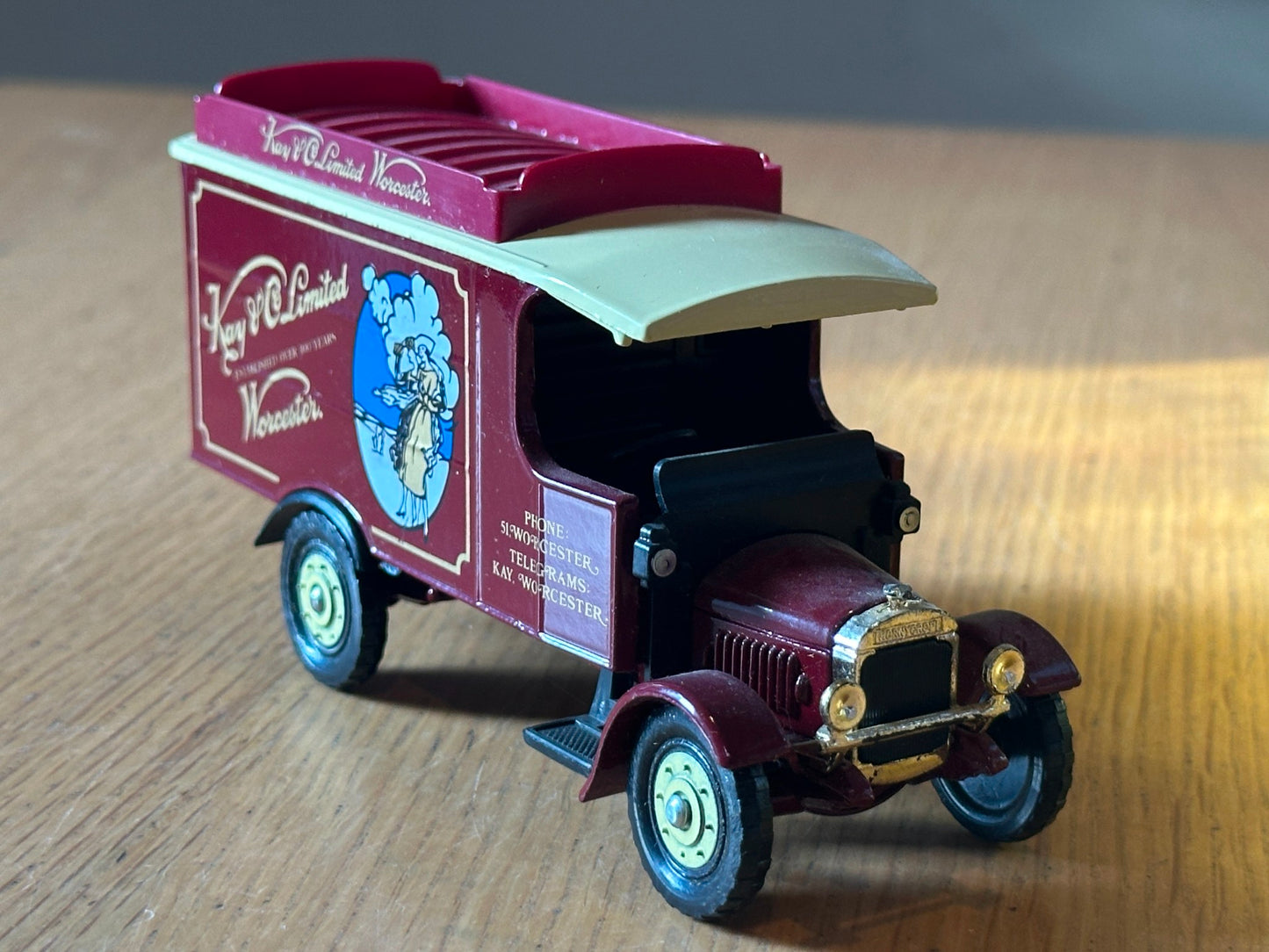 Corgi Transport of the 30s Set Kay & Co - Thornycroft Van / Model T Van
