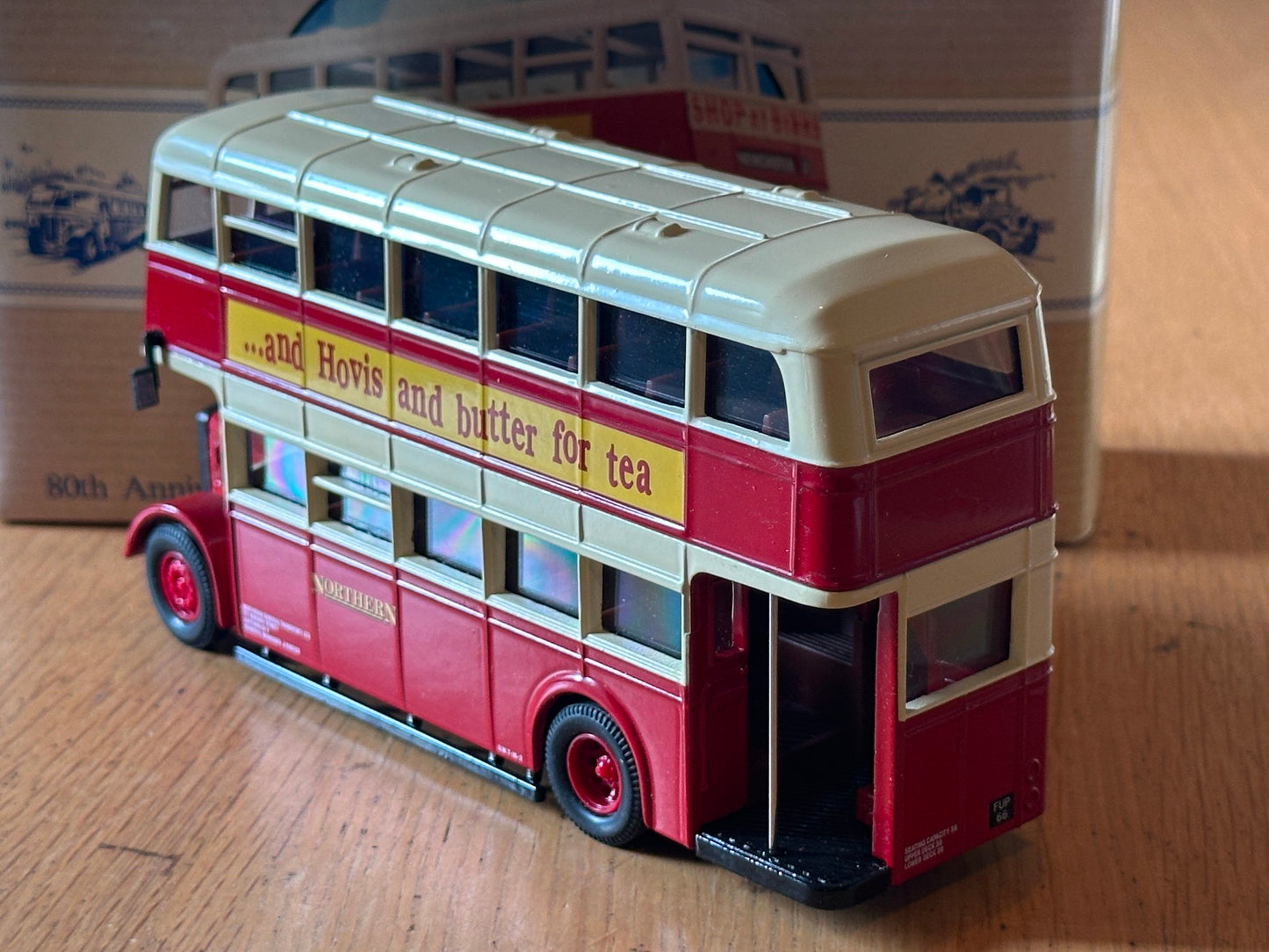 Corgi 97206 1:50 Guy Arab Northern - 80th Anniversary