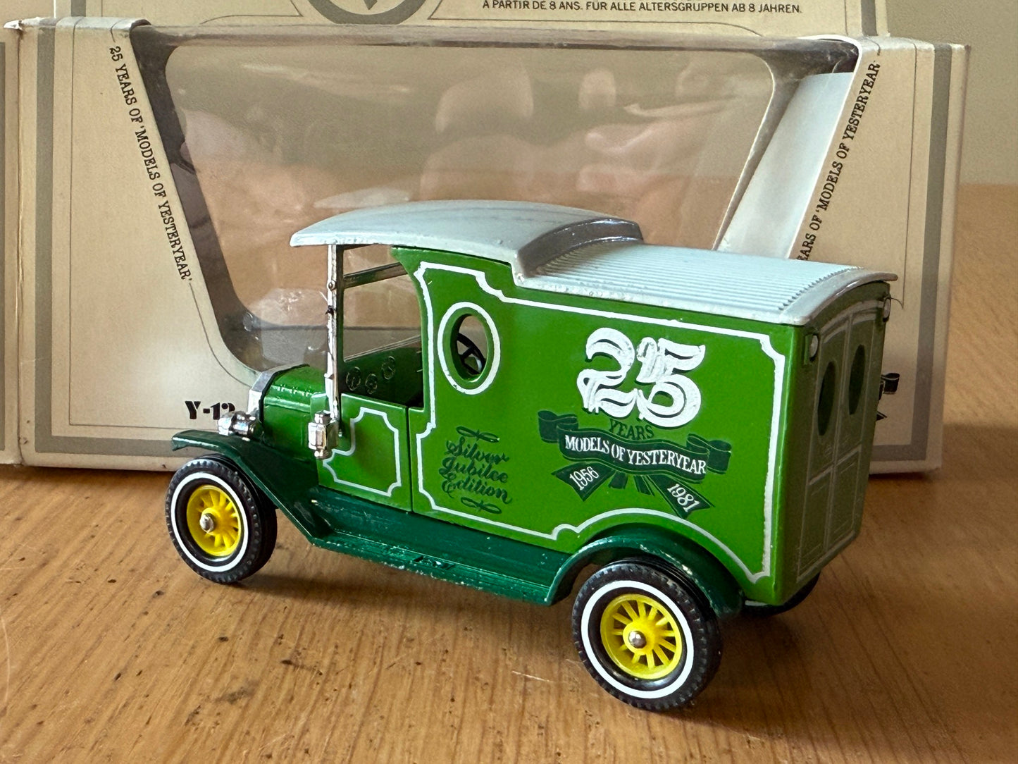 Original Matchbox Models of Yesteryear Y-12 - 1912 Ford Model T - 25 Years
