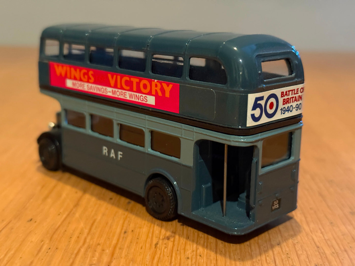 Corgi Classic Models D599 - AEC Bus RAF Battle Of Britain 50 Years Diecast Model