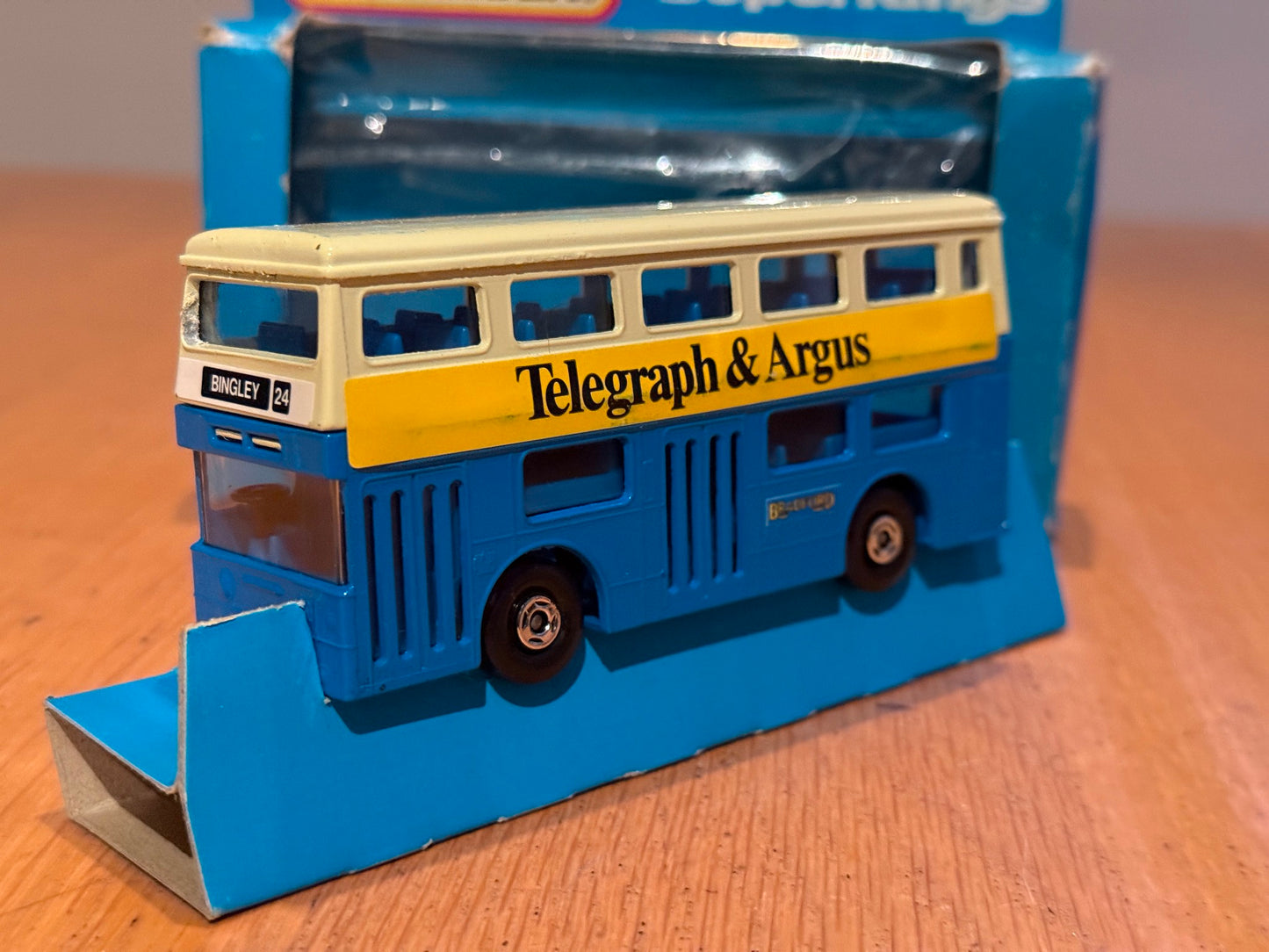 Matchbox Diecast Superkings K15 Bus - Bradford - Telegraph & Argus