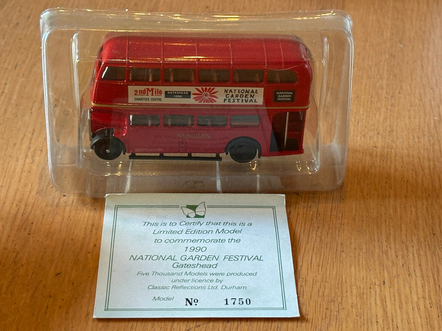 EFE E10904- 1:76 AEC Regent Bus - National Garden Festival Gateshead 1990