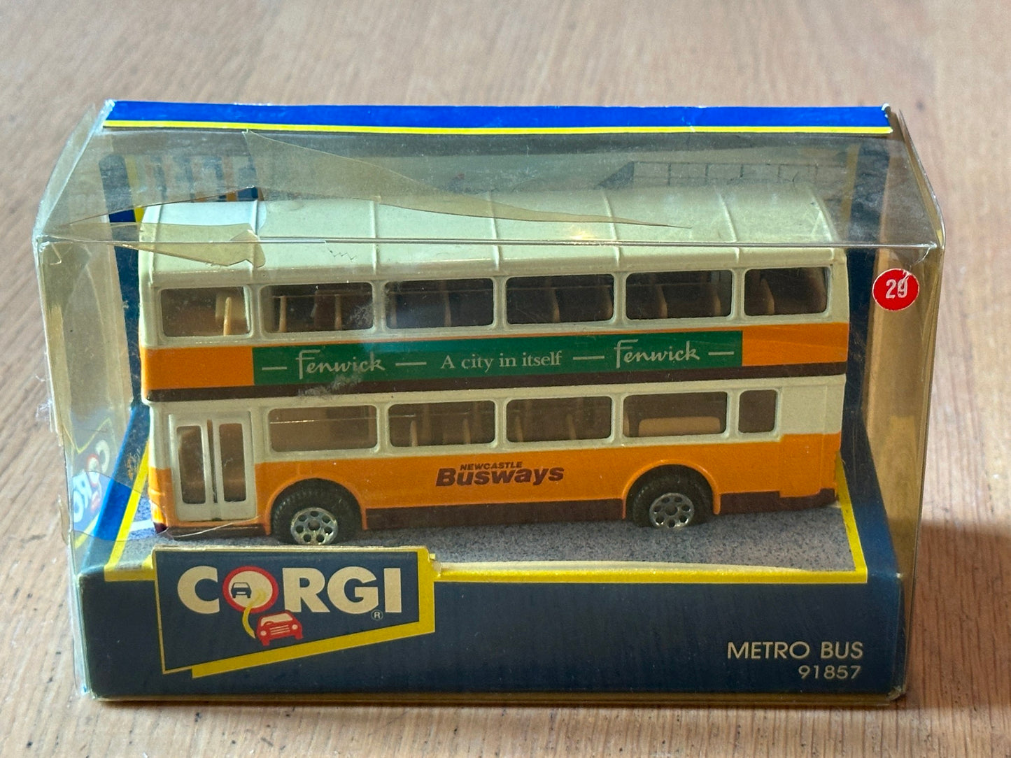 Corgi 91857 - 1:64 MCW Metrobus - Newcastle Busways / Fenwick