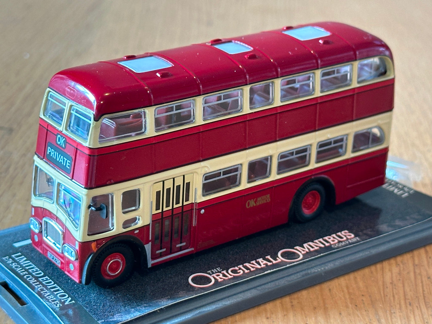 Corgi Original Omnibus OM41904 - 1:76 Leyland PD3/Queen Mary - OK Motor Services