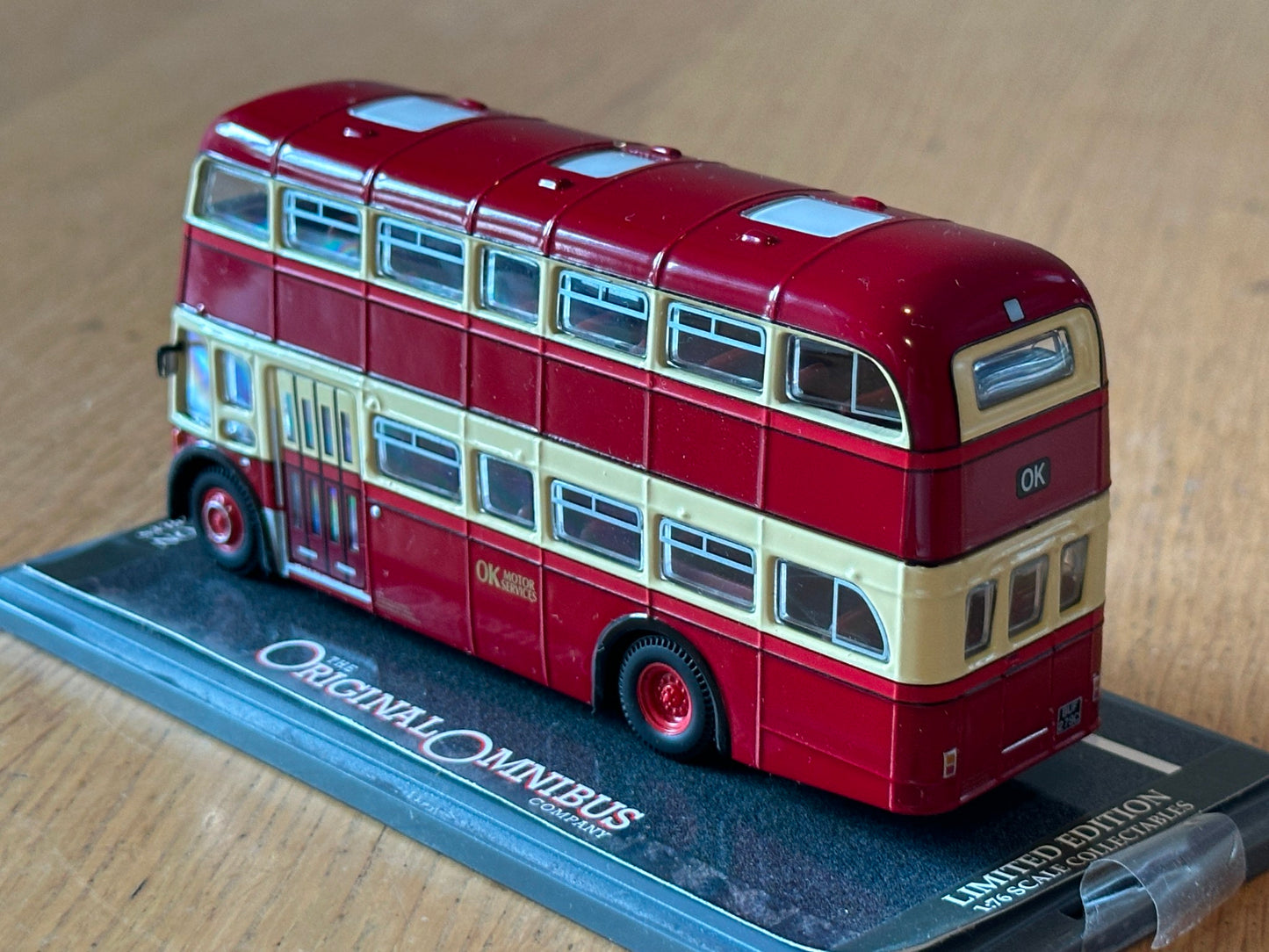 Corgi Original Omnibus OM41904 - 1:76 Leyland PD3/Queen Mary - OK Motor Services