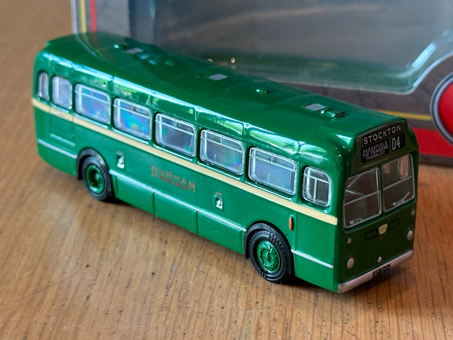 EFE 16324 - 1:76 Bristol LS Bus 'Durham District Services'