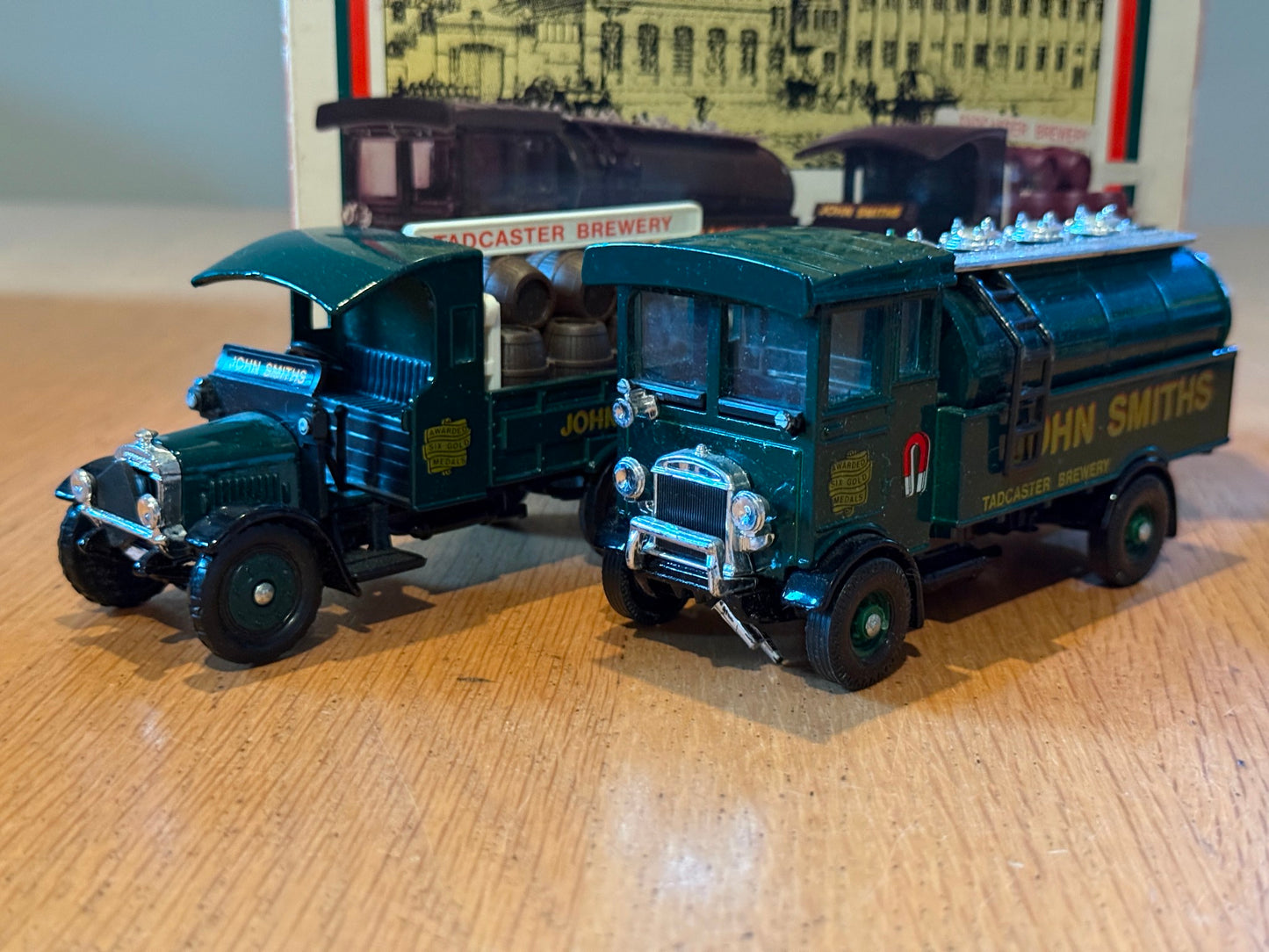 Corgi Classic 97742 - 1:50 John Smiths AEC Tanker and Thornycroft Beer Truck