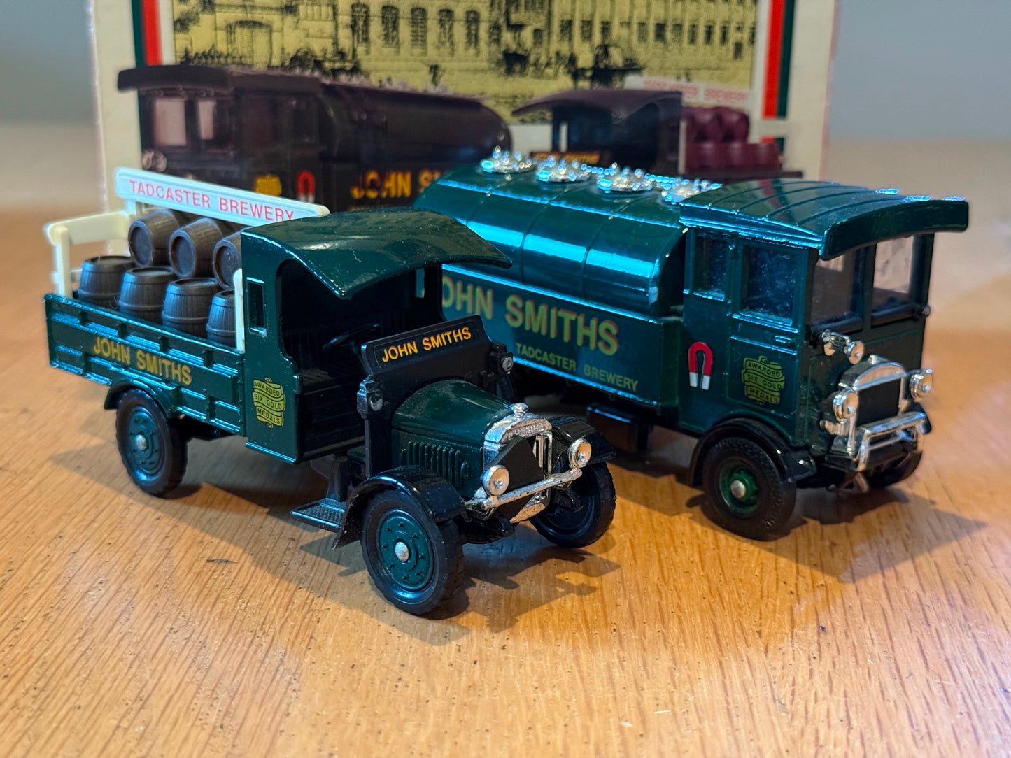 Corgi Classic 97742 - 1:50 John Smiths AEC Tanker and Thornycroft Beer Truck