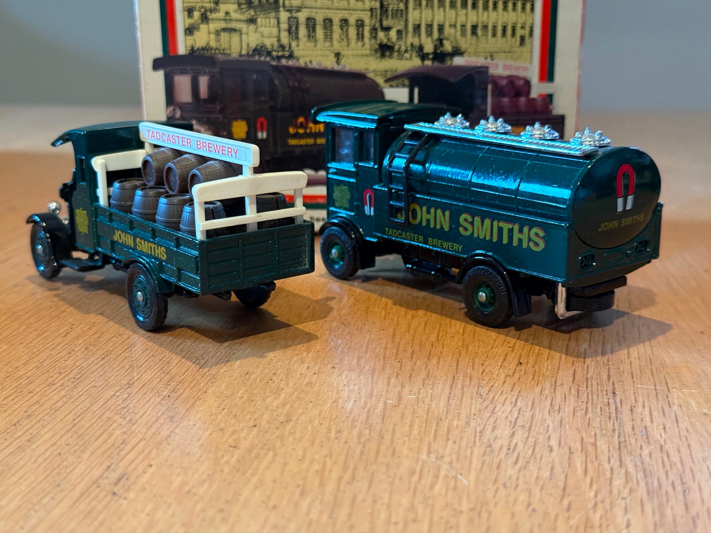 Corgi Classic 97742 - 1:50 John Smiths AEC Tanker and Thornycroft Beer Truck