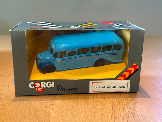 Corgi Classics 97100: 1:50 Bedford Type OB
