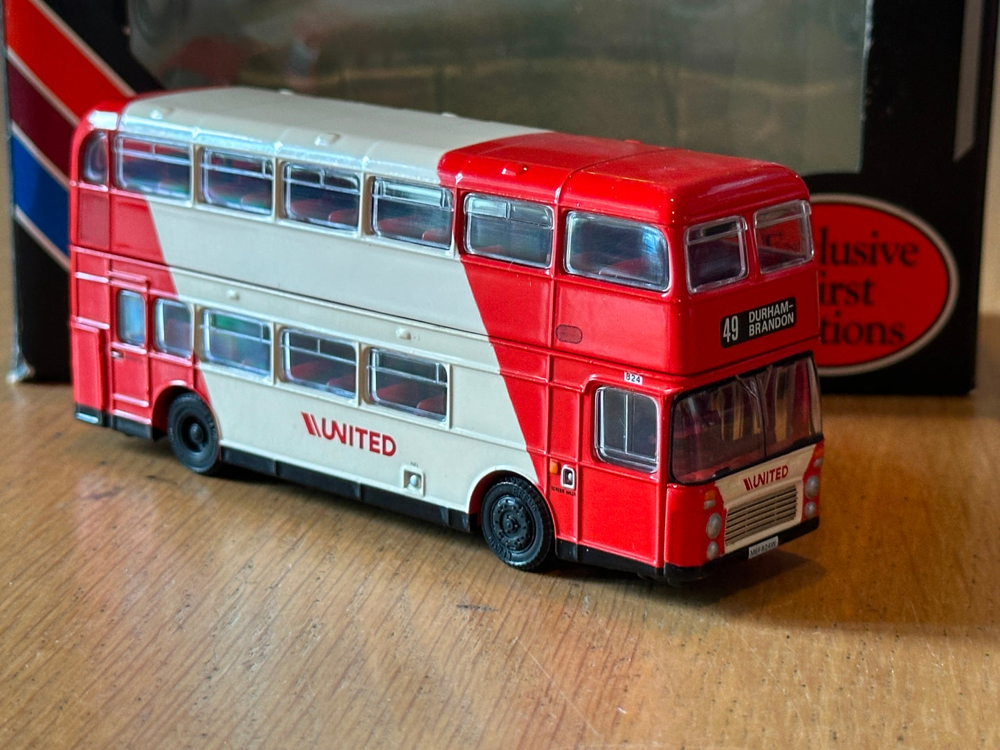 EFE 20402 - United Automobiles Bristol VR3 Double Decker Bus