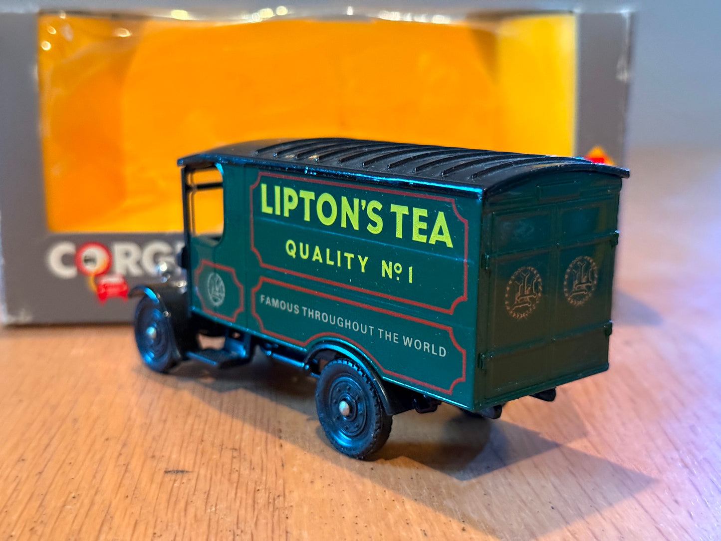 Corgi Classics 97100: 1:50 1929 Thornycroft - Lipton's Tea
