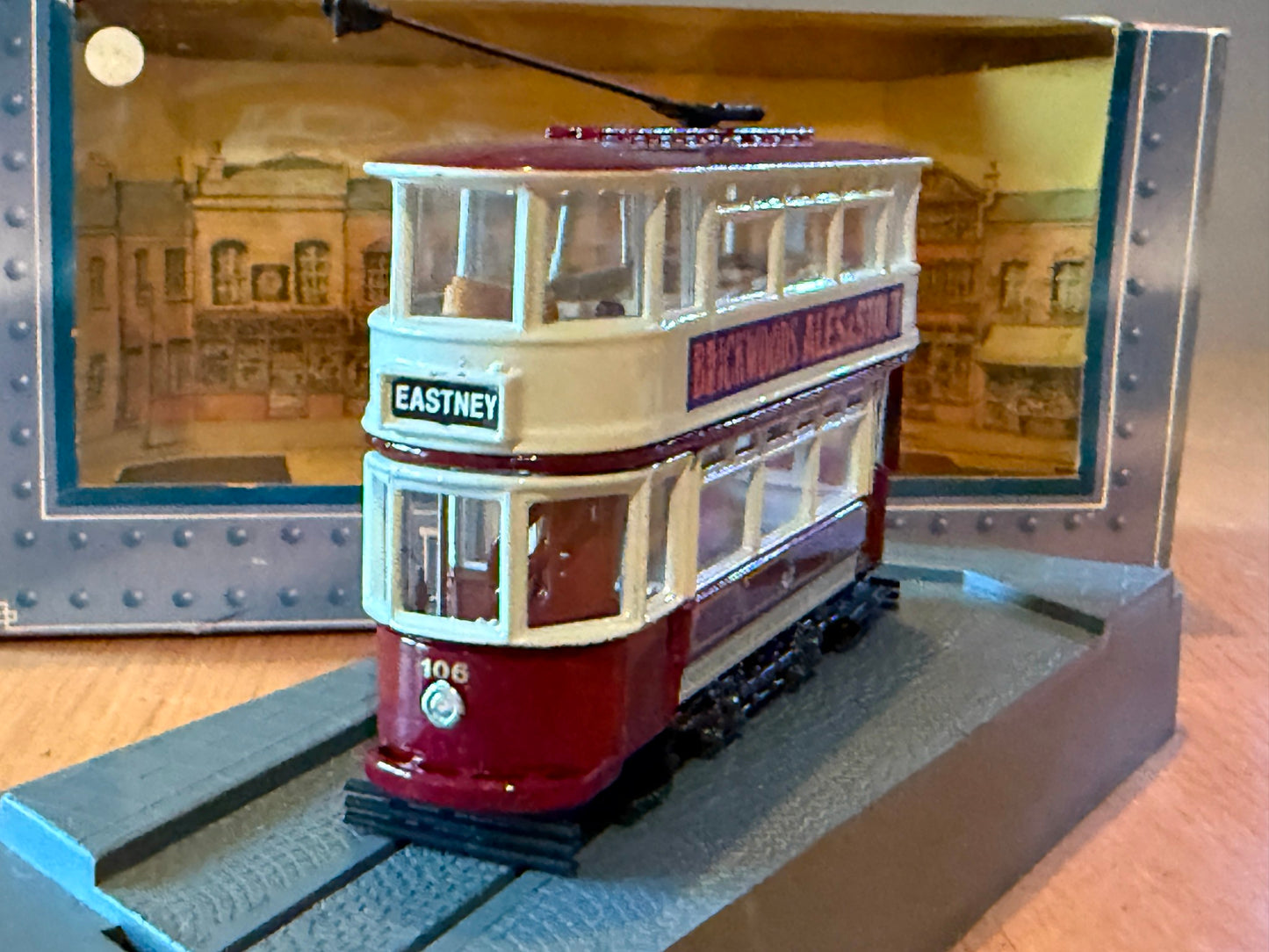 Corgi Tramlines OO Gauge 1:76 C993/1 Portsmouth Corporation