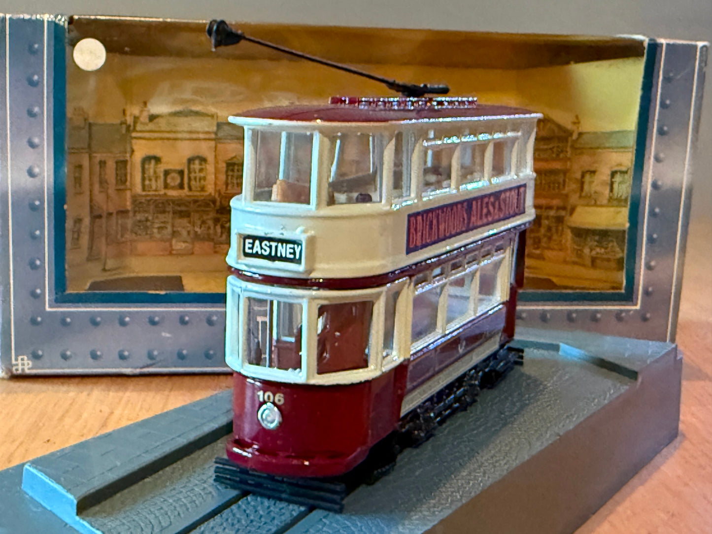 Corgi Tramlines OO Gauge 1:76 C993/1 Portsmouth Corporation