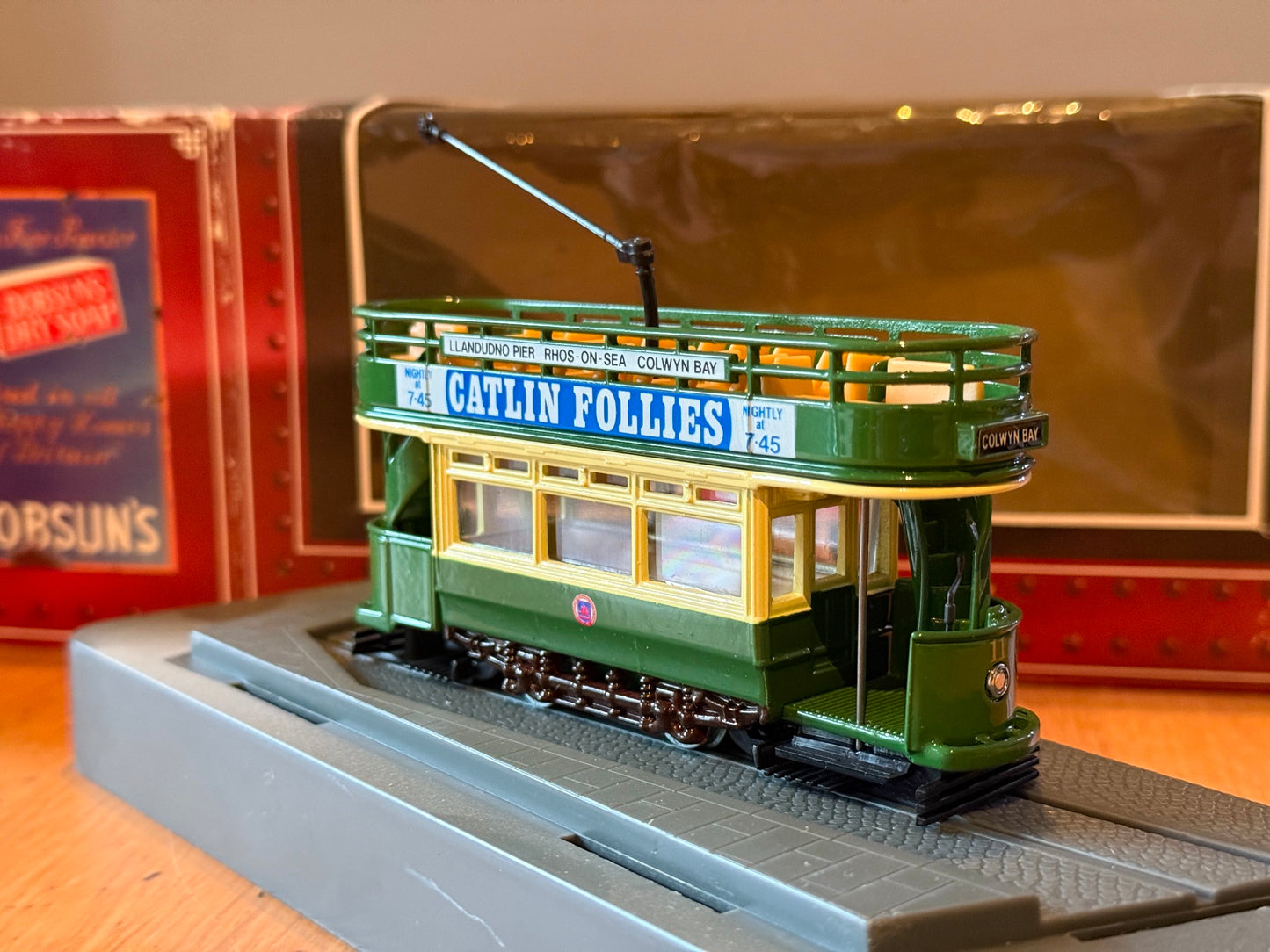 Corgi Tramlines OO Gauge 1:76 Derby's National Garden Festival Catlin Follies