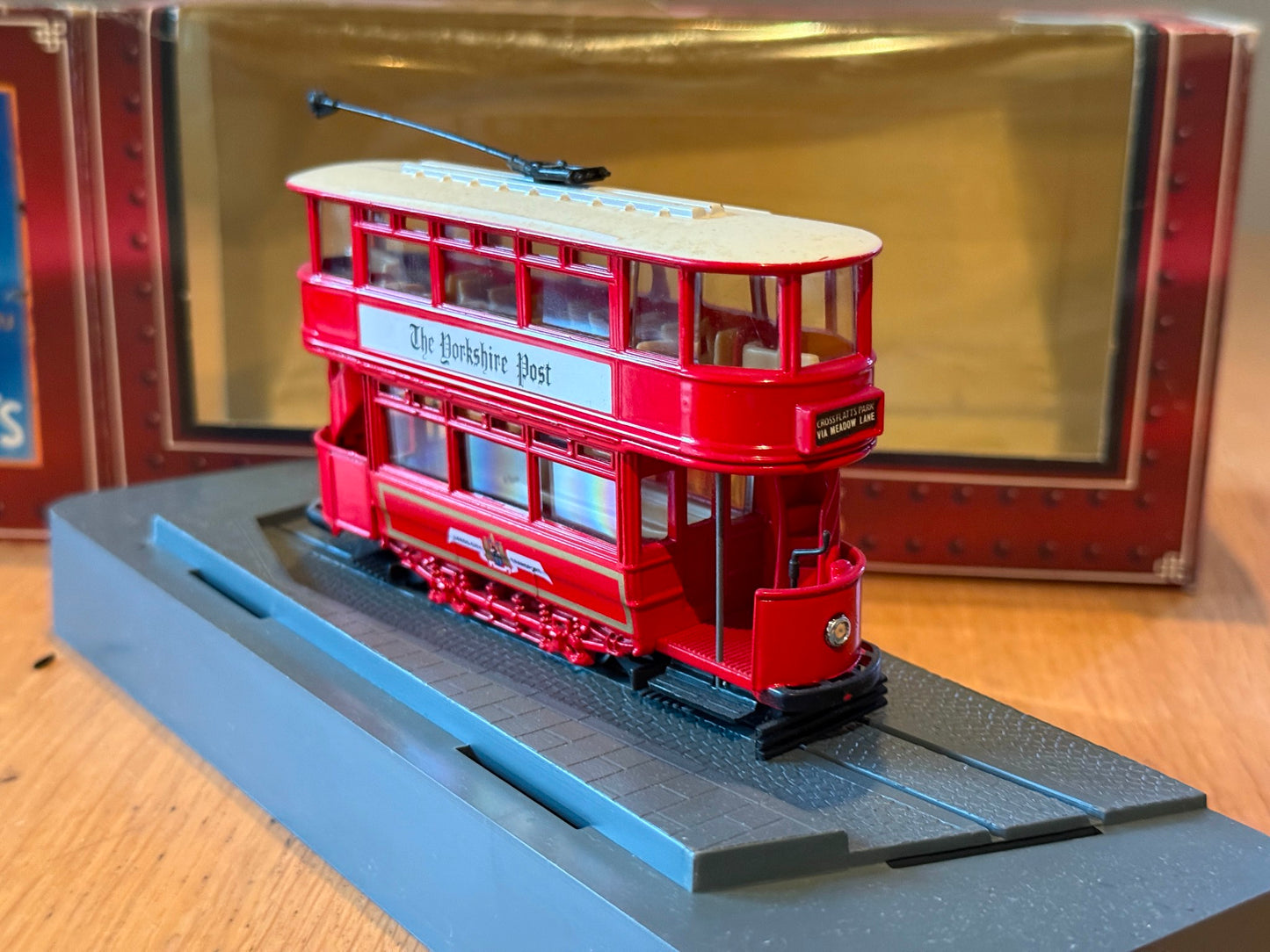 Corgi Tramlines OO Gauge 1:76 C992/1 Leeds City Transport