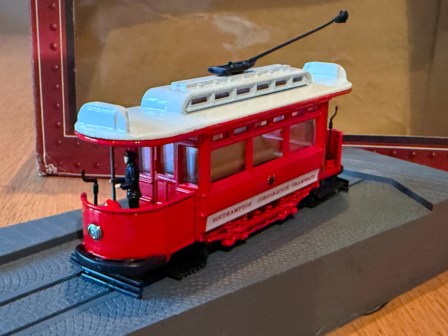 Corgi Tramlines OO Gauge 1:76 C990/1 Southampton Corporation Tramways