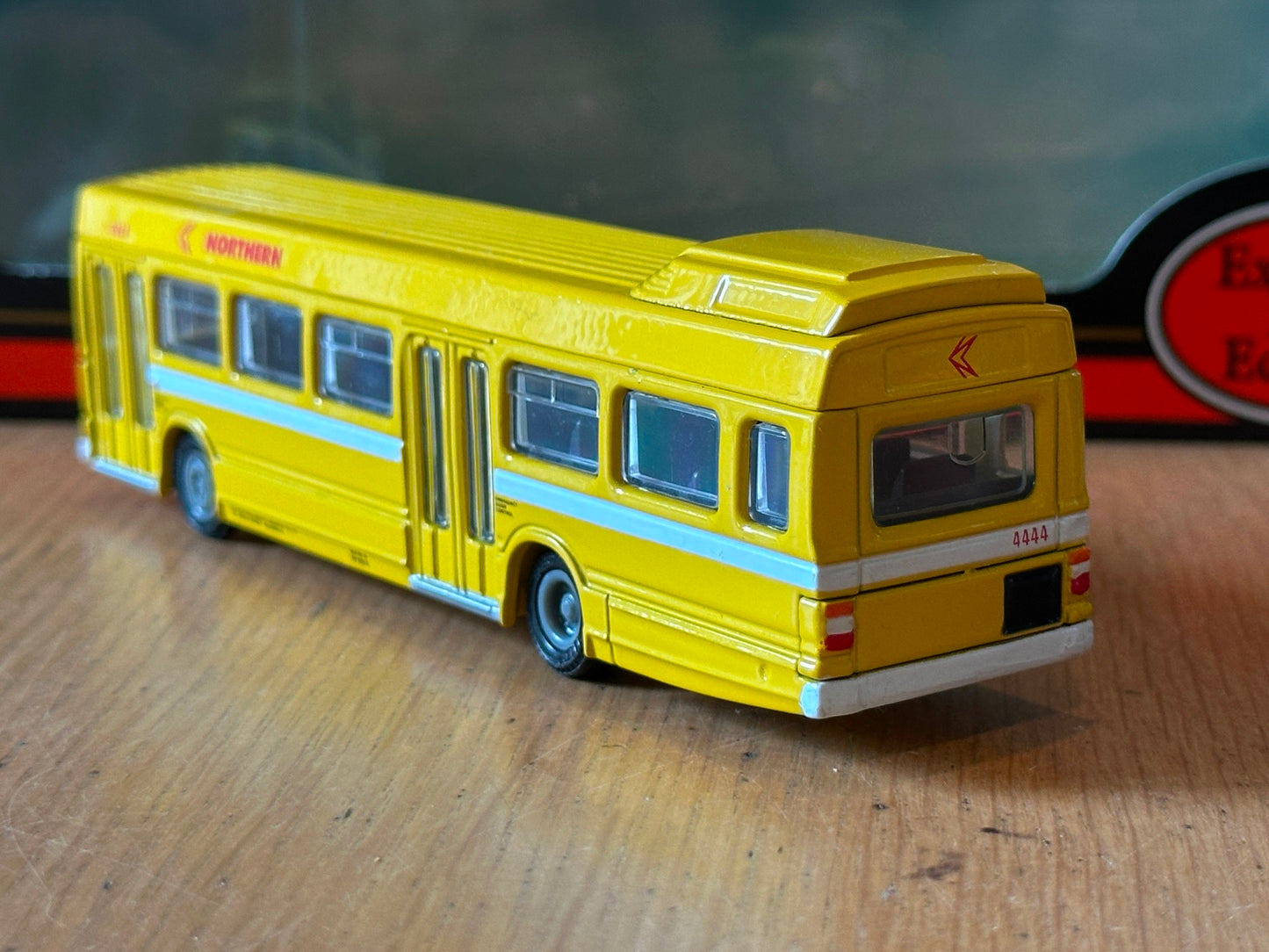 EFE 15103 1:76 Leyland National Long 2 Door Bus - Northern 316