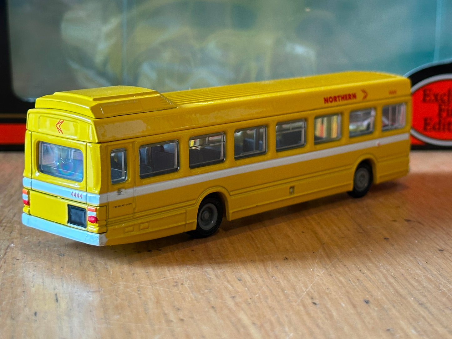 EFE 15103 1:76 Leyland National Long 2 Door Bus - Northern 316
