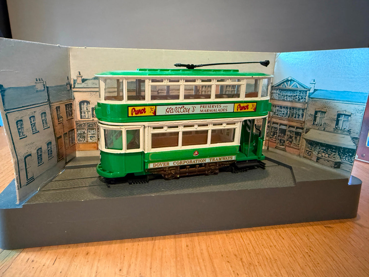 Corgi Tramlines OO Gauge 1:76 Double Deck Dover Corporation Tram - Damaged
