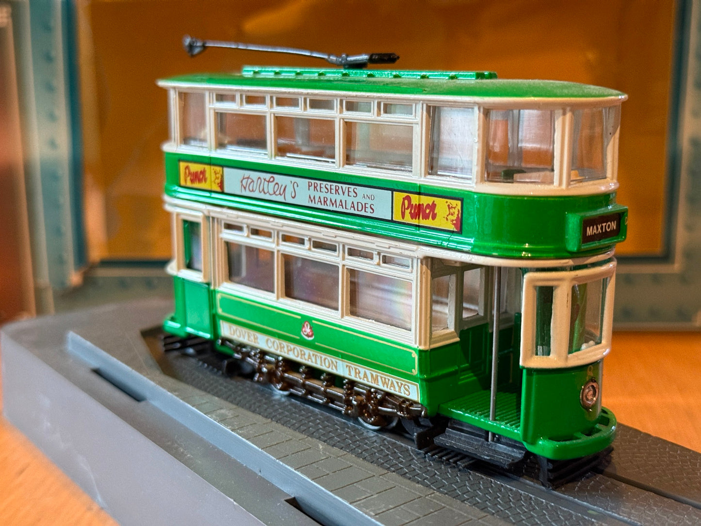 Corgi Tramlines OO Gauge 1:76 Double Deck Dover Corporation Tram - Damaged