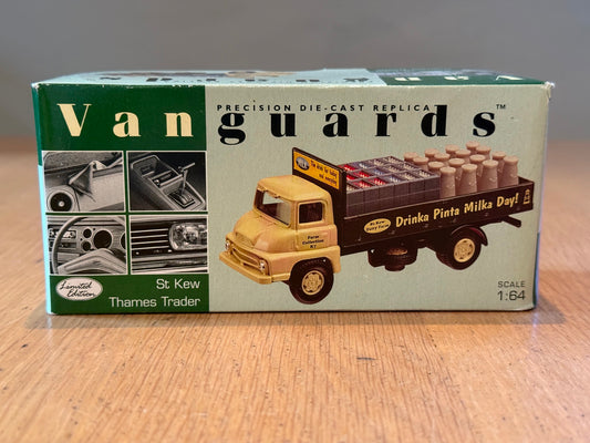 Corgi Vanguards 1:64 St Kew's Farm Thames Trader