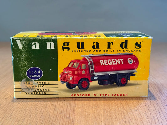 Corgi Vanguards 1:64 Bedford 'S' Type Tanker - Regent