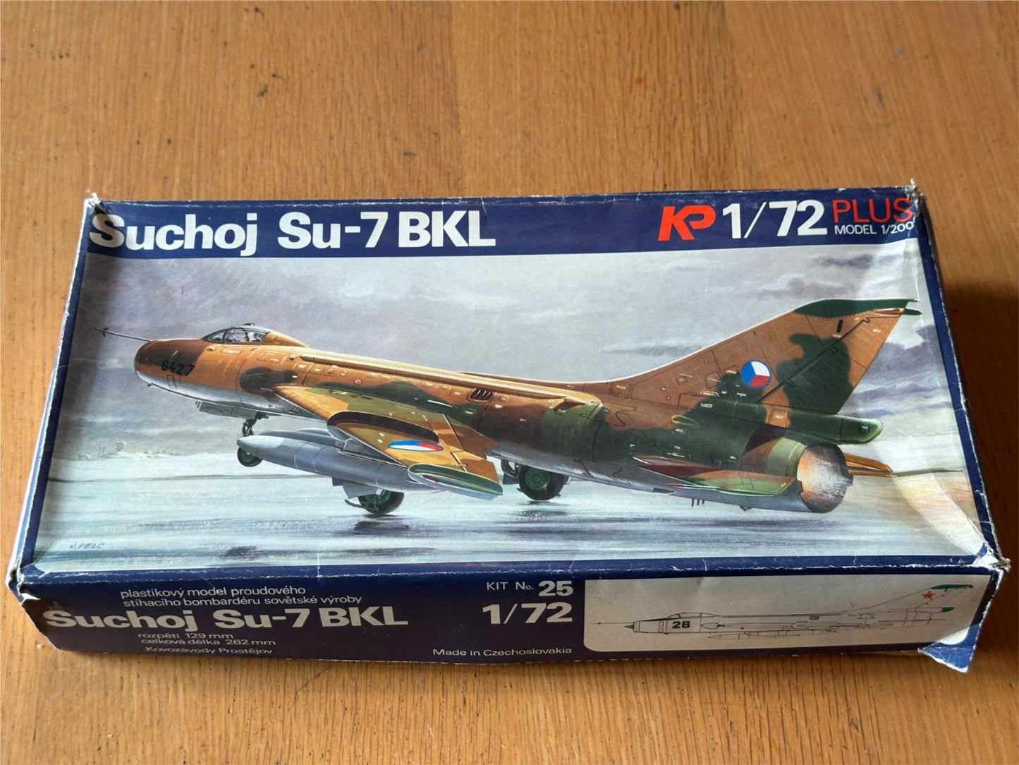 KP Model Aircraft Kit No. 25 - 1:72 Suchoj SU-7 BKL