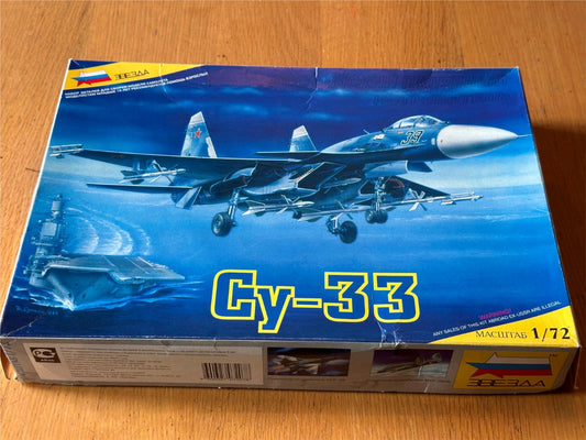 Zvezda Model Aircraft Kit 107 - 1:72 CY33