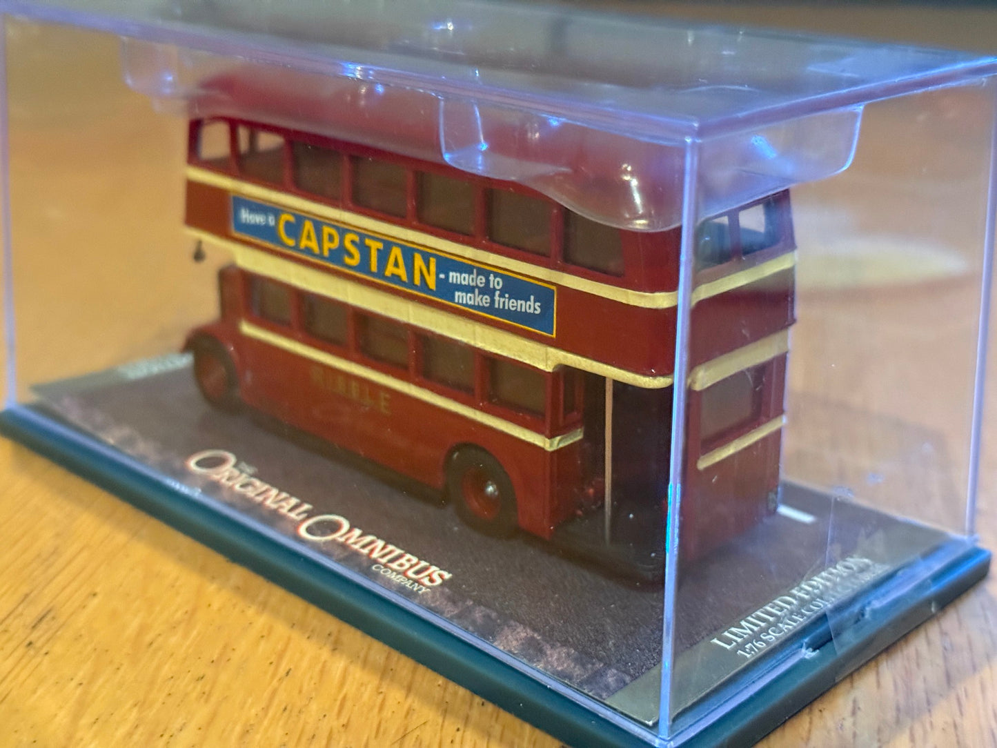 Corgi Original Omnibus 43913/2 - 1:76 Guy Arab Bus - Carlisle