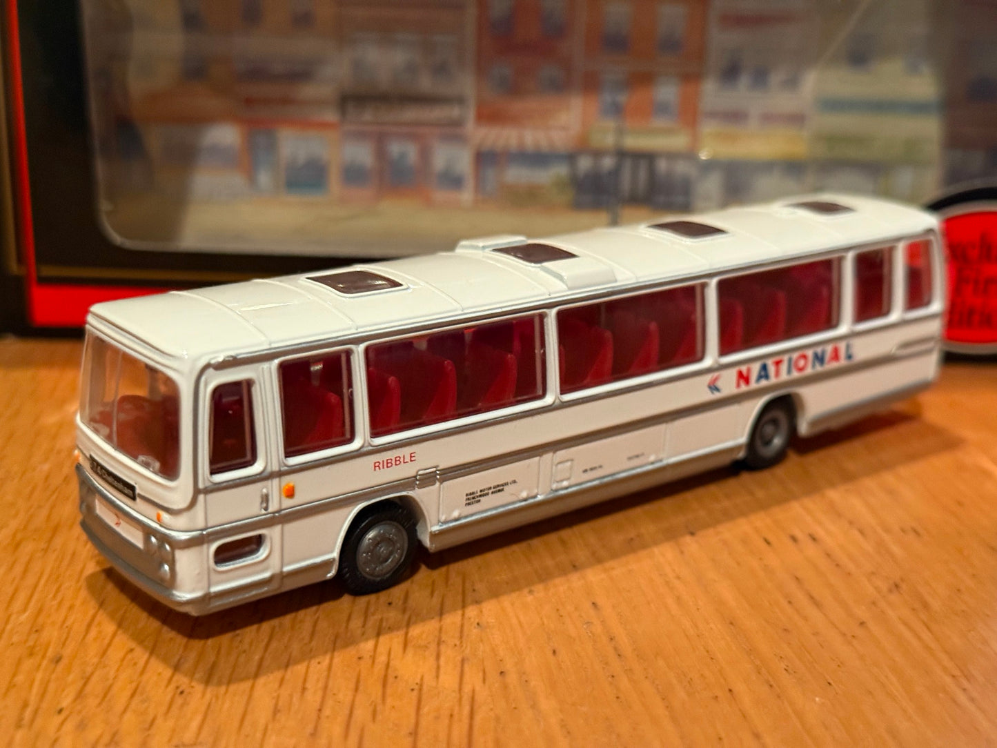 EFE 15702 - 1:76 Plaxton Panorama Elite Mk II Coach - National Express