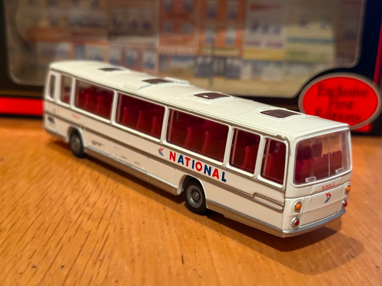 EFE 15702 - 1:76 Plaxton Panorama Elite Mk II Coach - National Express