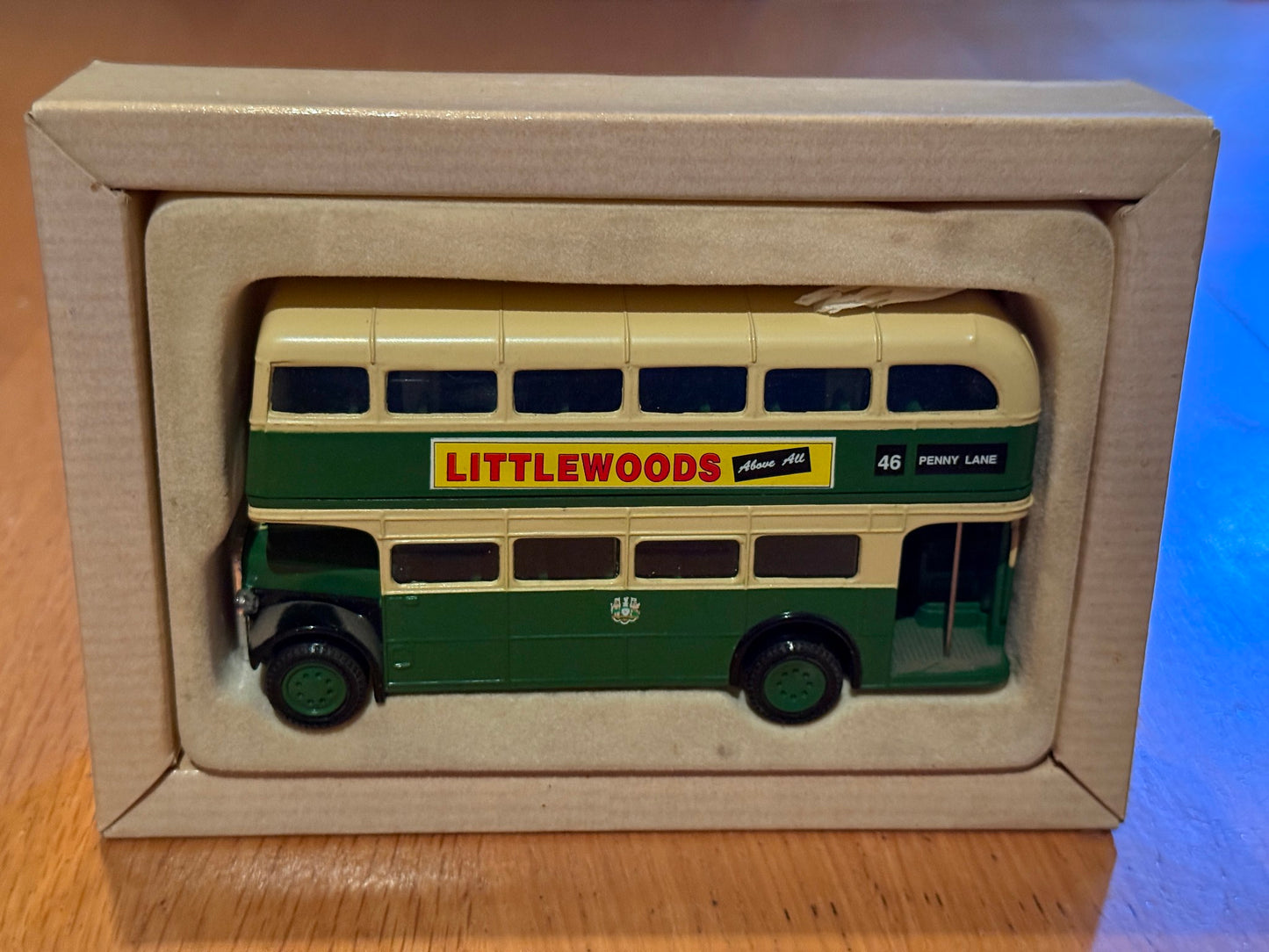 Corgi Classics 96983: 1:64 AEC Regent Bus - Penny Lane, Liverpool