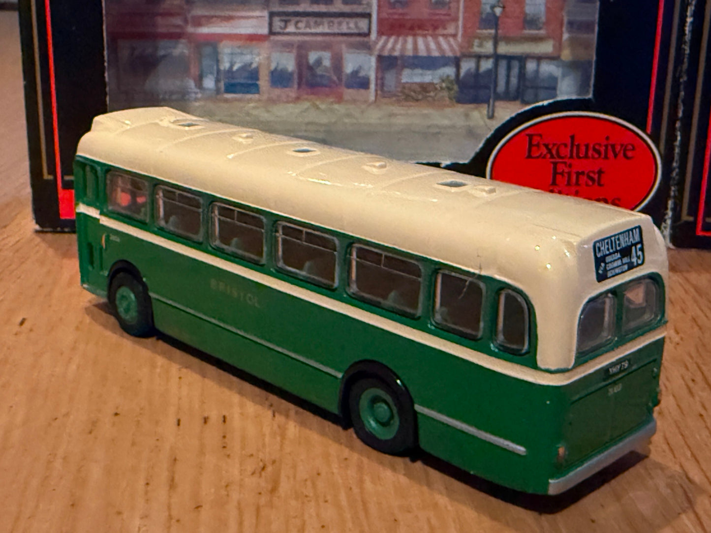 EFE 16311 - 1:76 Bristol LS ECW Single Deck Bus