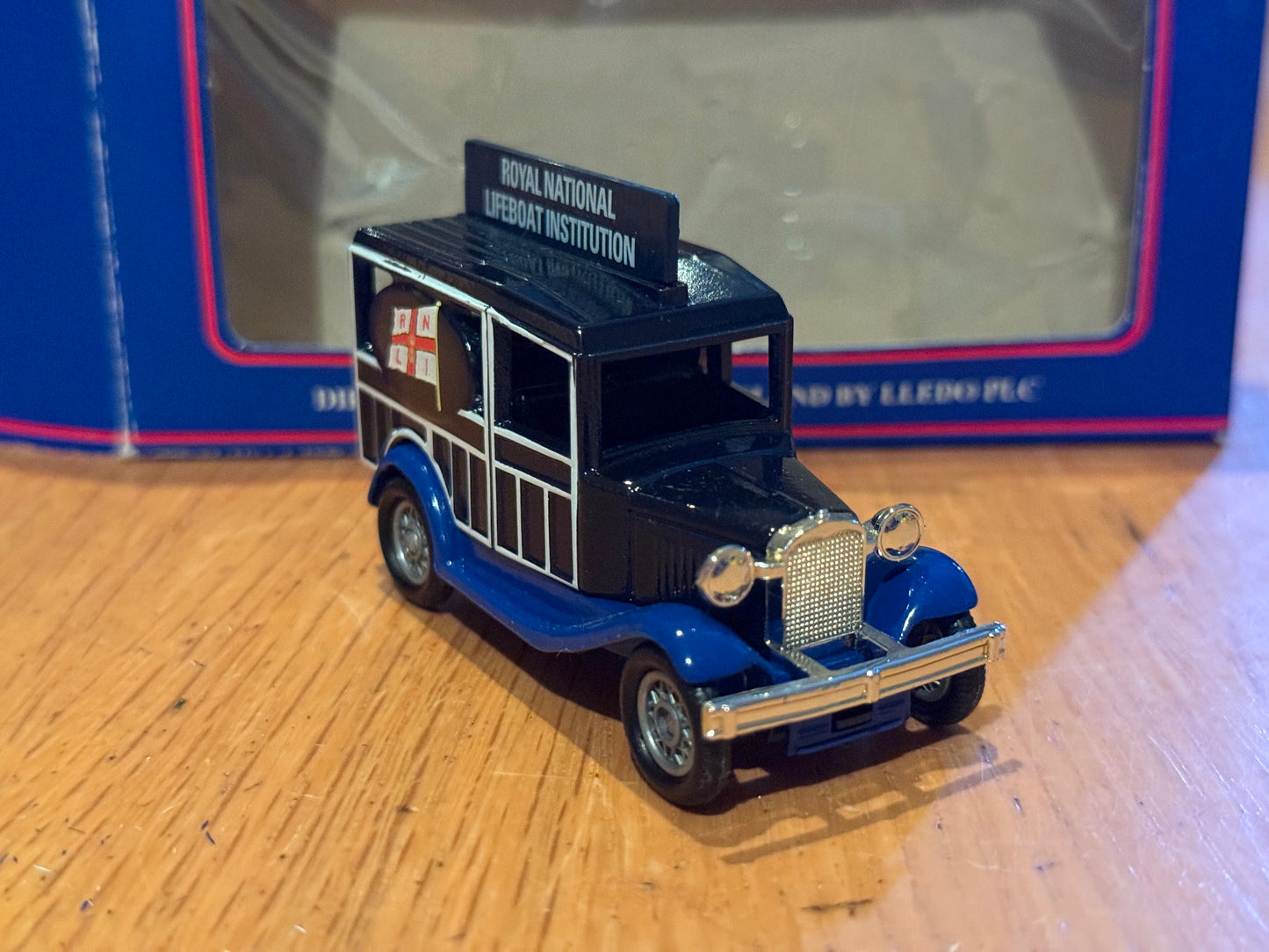 Days Gone LP07008 - Model A Ford Woody Wagon, RNLI