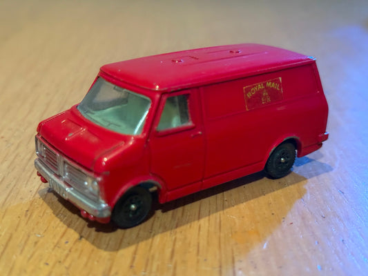 Dinky Toys 410 - Royal Mail Bedford Van