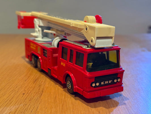 Vintage Corgi Diecast - Simon Snorkel Fire Engine