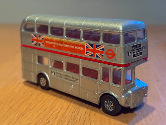 Corgi Diecast 471 - 1/64 Routemaster Bus London Transport - Silver Jubilee